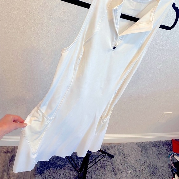 Athleta Golf dress. Athleta Tennis dress. M size - Picture 2 of 6